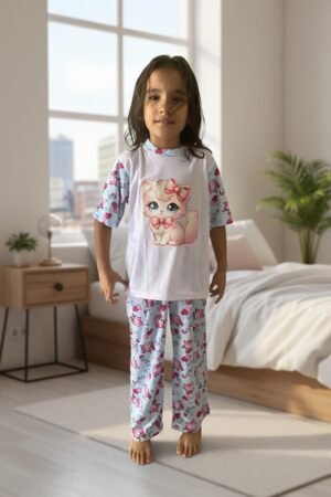 WhatsApp Image 2025-12-16 at 2.53.21 PM Conjunto de pijama de verano para niñas 2 prendas camiseta de manga corta, pantalón largo personalizado de gatito