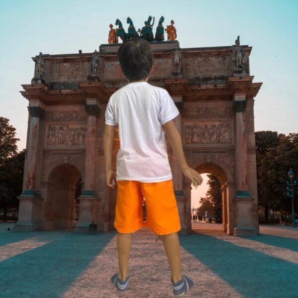 WhatsApp Image 2025-12-21 at 9.09.15 PM (5) Conjunto de ropa con temática de Dragon Ball Z.